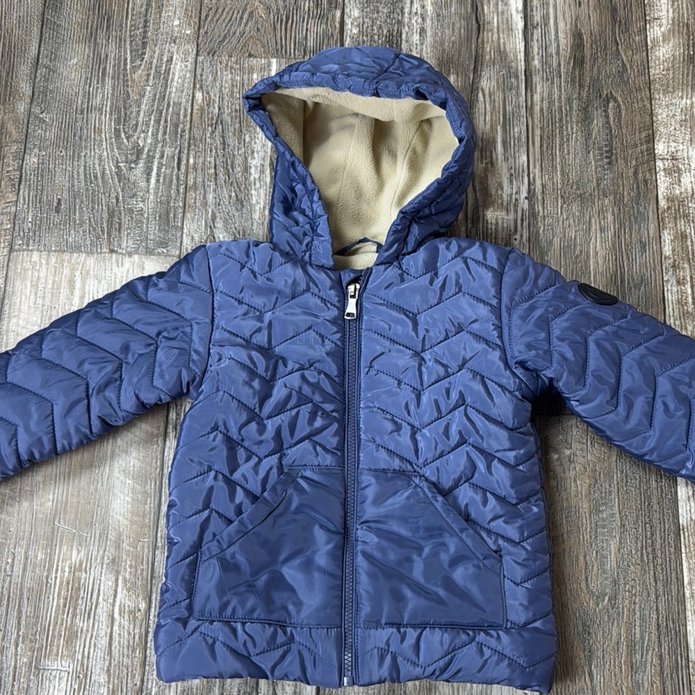 Perry Ellis Blue and Cream Puffer Jacket with Quilted Design, 3T